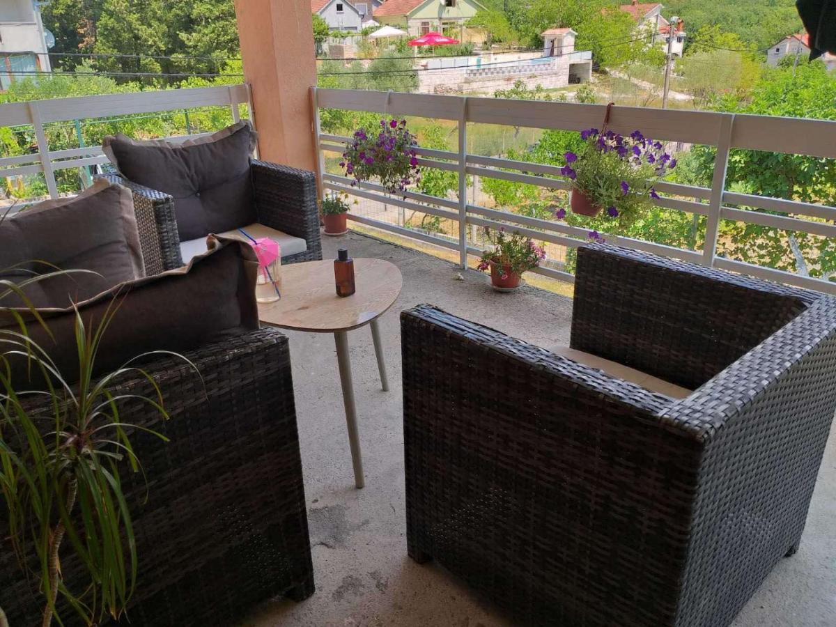 טיווט Apartment Davidovic מראה חיצוני תמונה